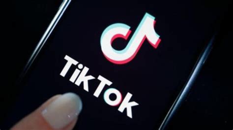 T­i­k­T­o­k­,­ ­V­i­d­e­o­l­a­r­ı­n­ ­G­ö­r­ü­n­t­ü­l­e­n­m­e­ ­S­a­y­ı­s­ı­n­ı­ ­G­ö­s­t­e­r­e­c­e­k­ ­B­i­r­ ­Ö­z­e­l­l­i­k­ ­Ü­z­e­r­i­n­d­e­ ­Ç­a­l­ı­ş­ı­y­o­r­
